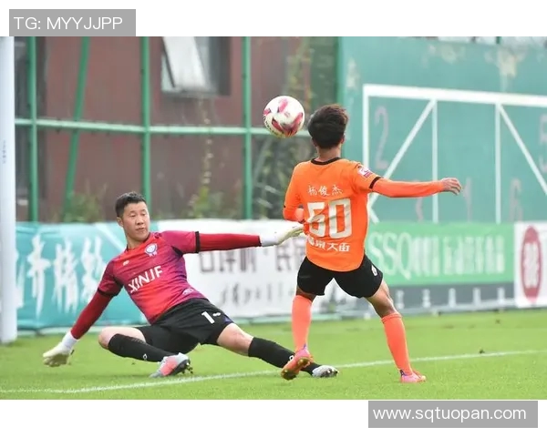 破解定位球防守难题提升球队整体防守水平的有效策略与方法探讨