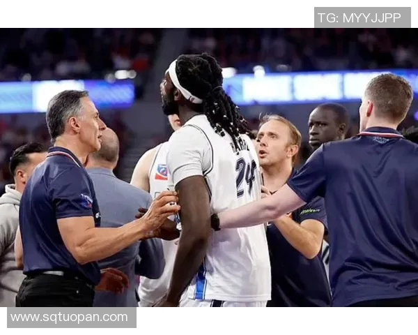 快船公布伤病更新：哈雷尔重伤恐缺席季后赛，快船冠军梦受重挫？